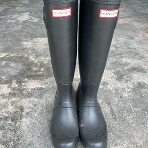 Hunter Black tall boots